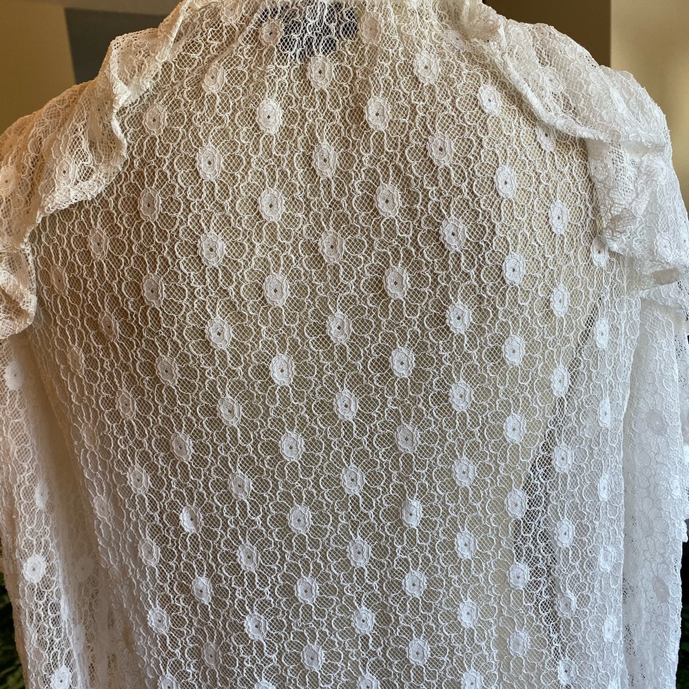 Lace top - Picture 4 of 4